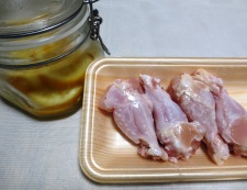 鶏手羽元の塩レモン焼き　材料