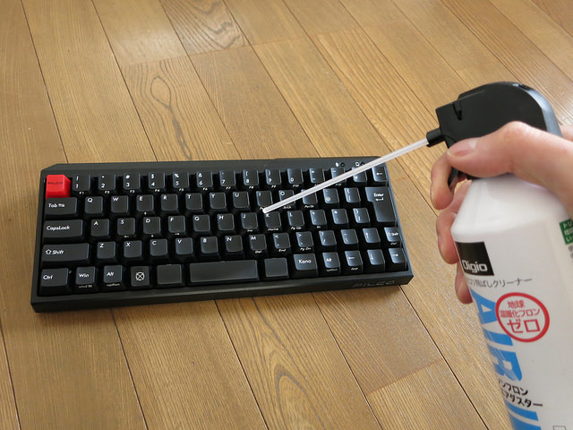 Keyboard_Cleanliness_02.jpg