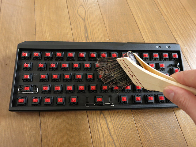 Keyboard_Cleanliness_05.jpg